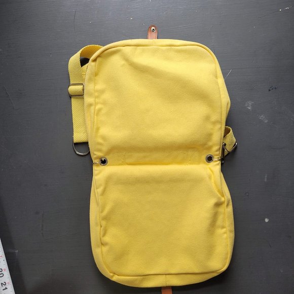 Vintage 1980s Bright Yellow Canvas Shoulder Bag - Picture 3 of 13